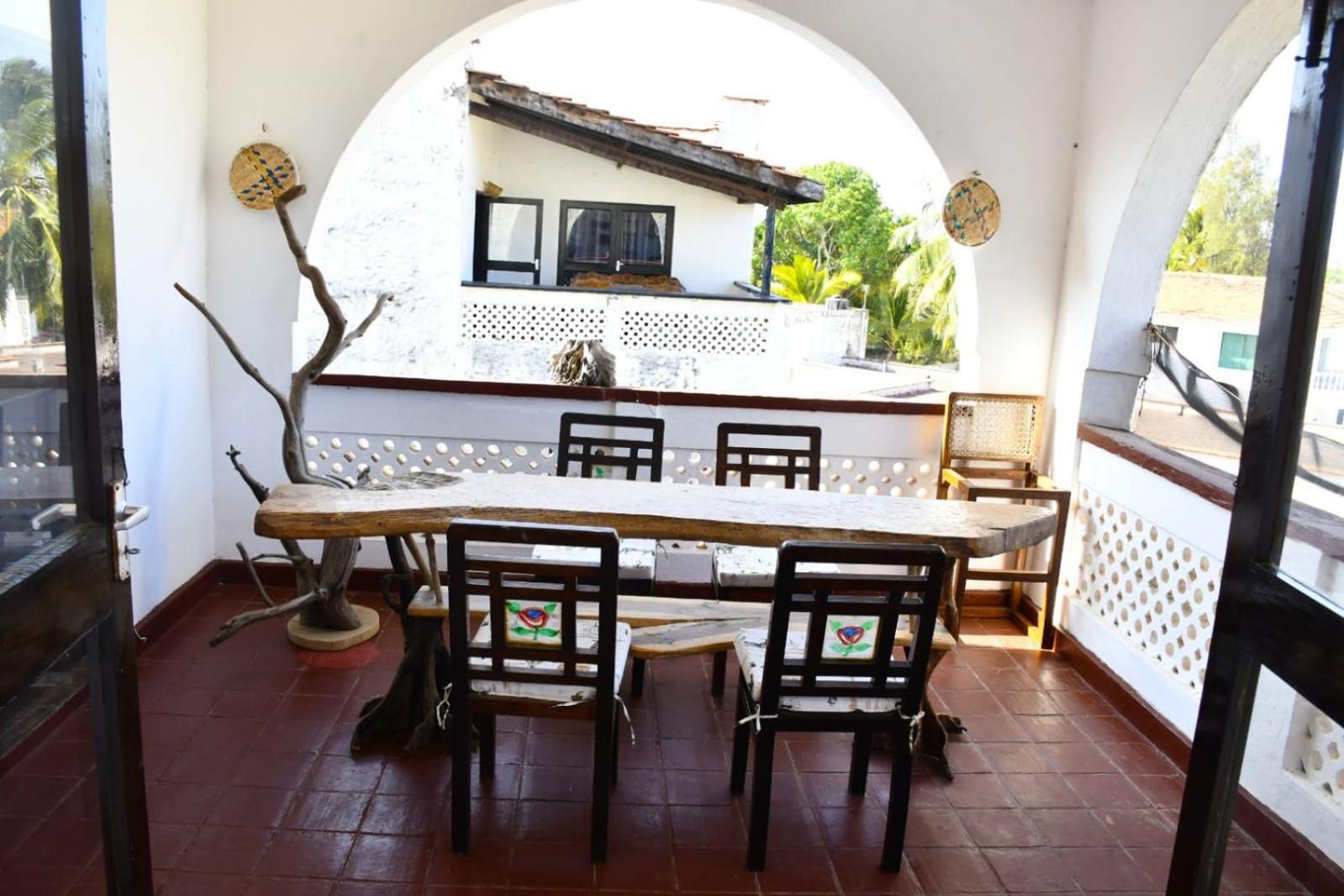 Mavericks Convenient Cozy Loft In Diani'S Cbd Укунда Экстерьер фото
