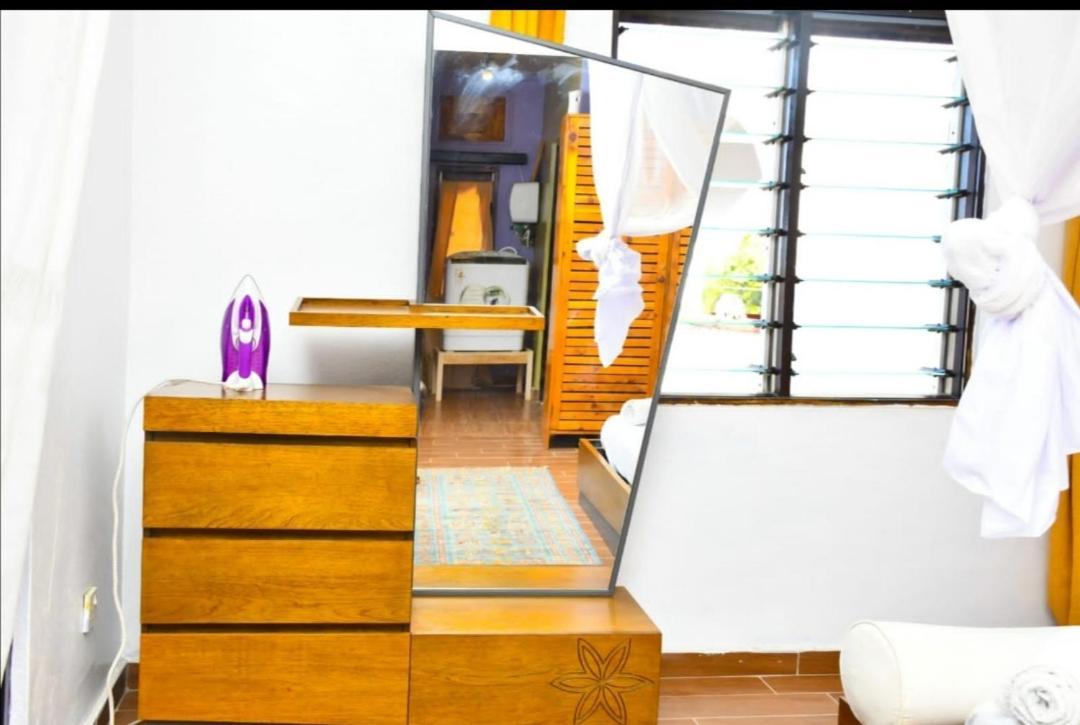 Mavericks Convenient Cozy Loft In Diani'S Cbd Укунда Экстерьер фото